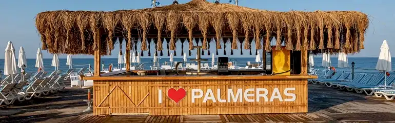 Palmeras Beach Hotel